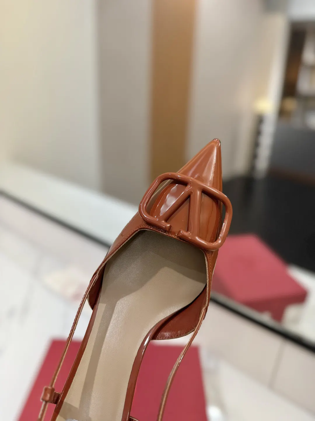 Valentino Image 6 Valentino Image 6