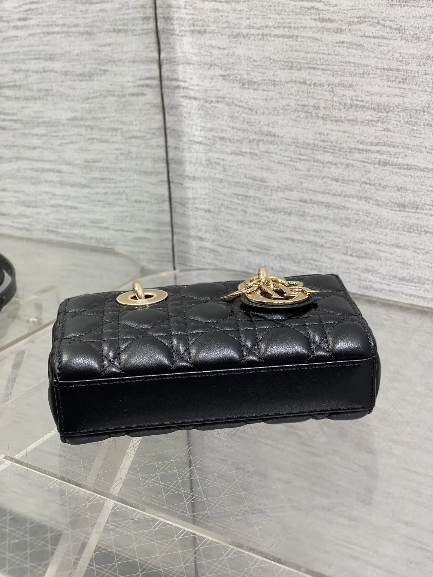 Dior 羊皮 进口 羊皮横款戴妃包 内里 羊筋D joy 手提包 通勤手提款