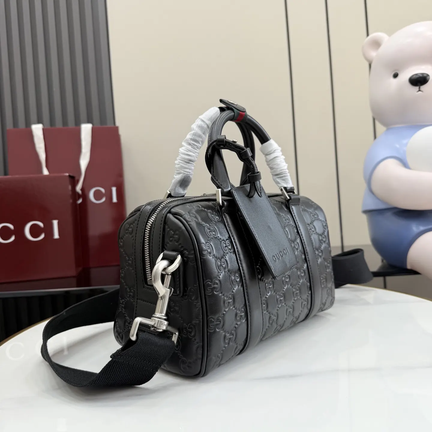 Gucci GG Emblem 黑色 皮革 旅行袋 大容量旅行款