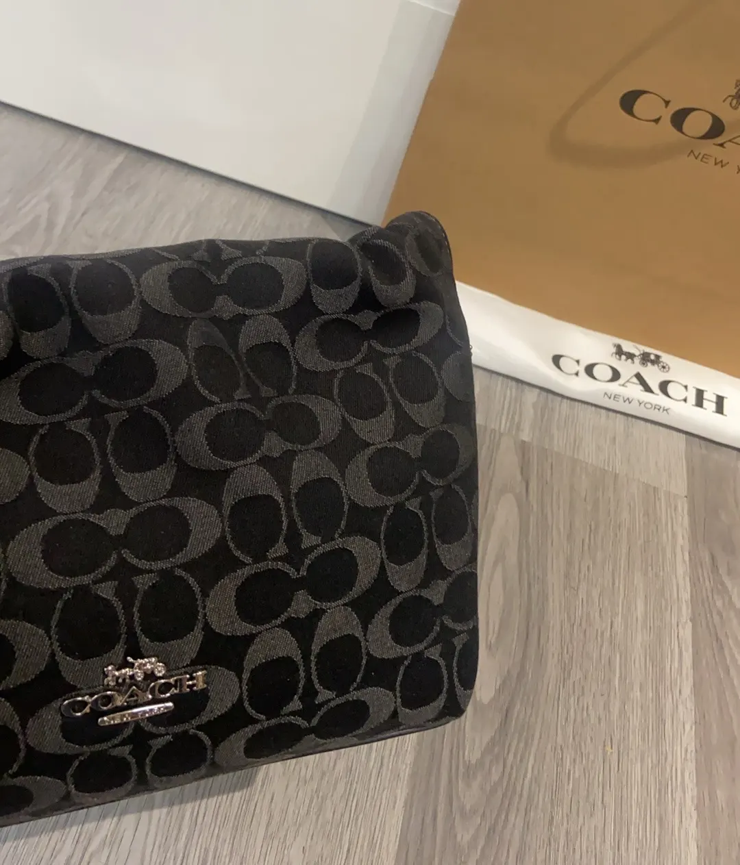 Coach Bag00010 Style Image 6 Coach Bag00010 Style Image 6