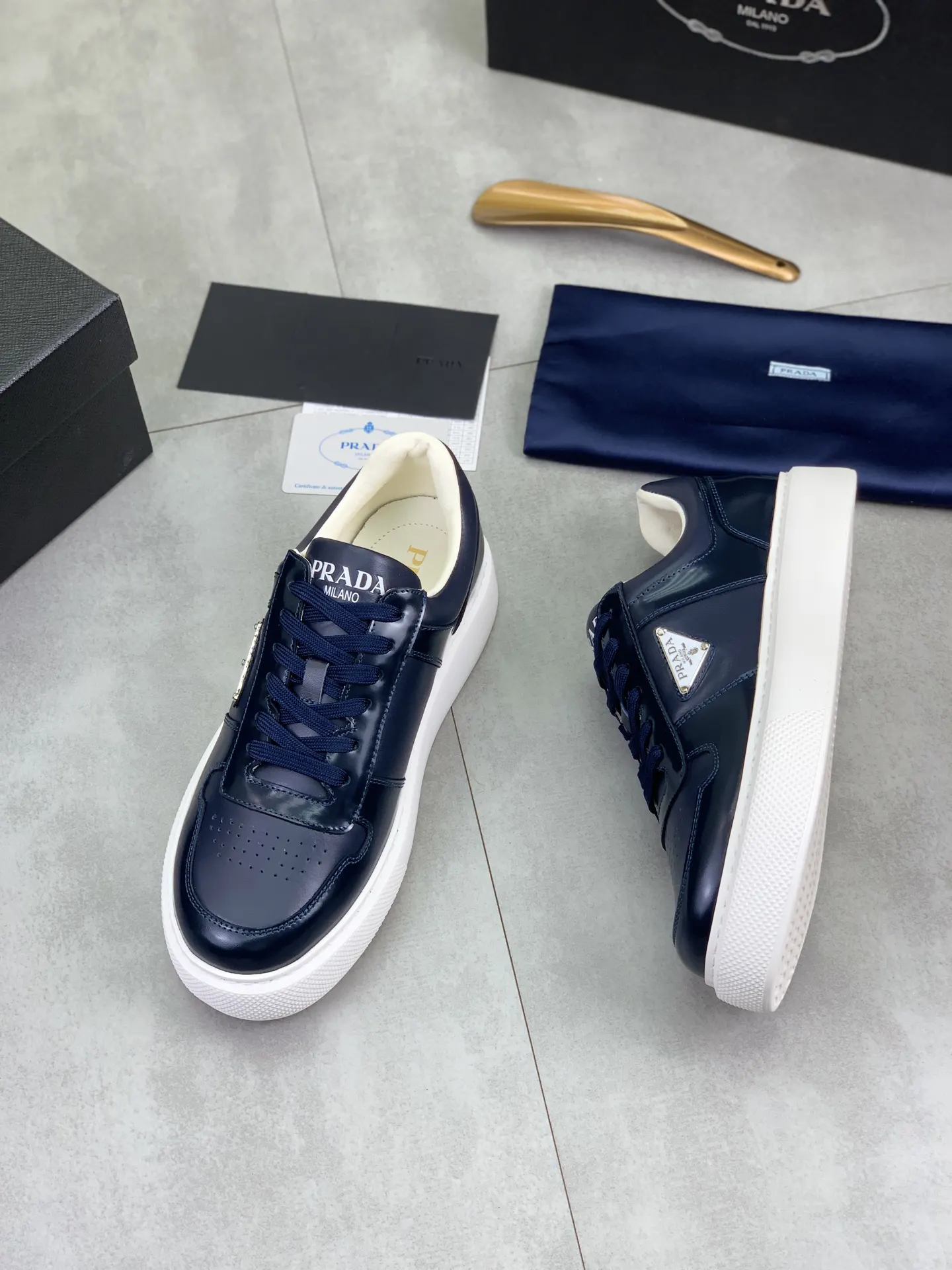 Prada Casual Versatile