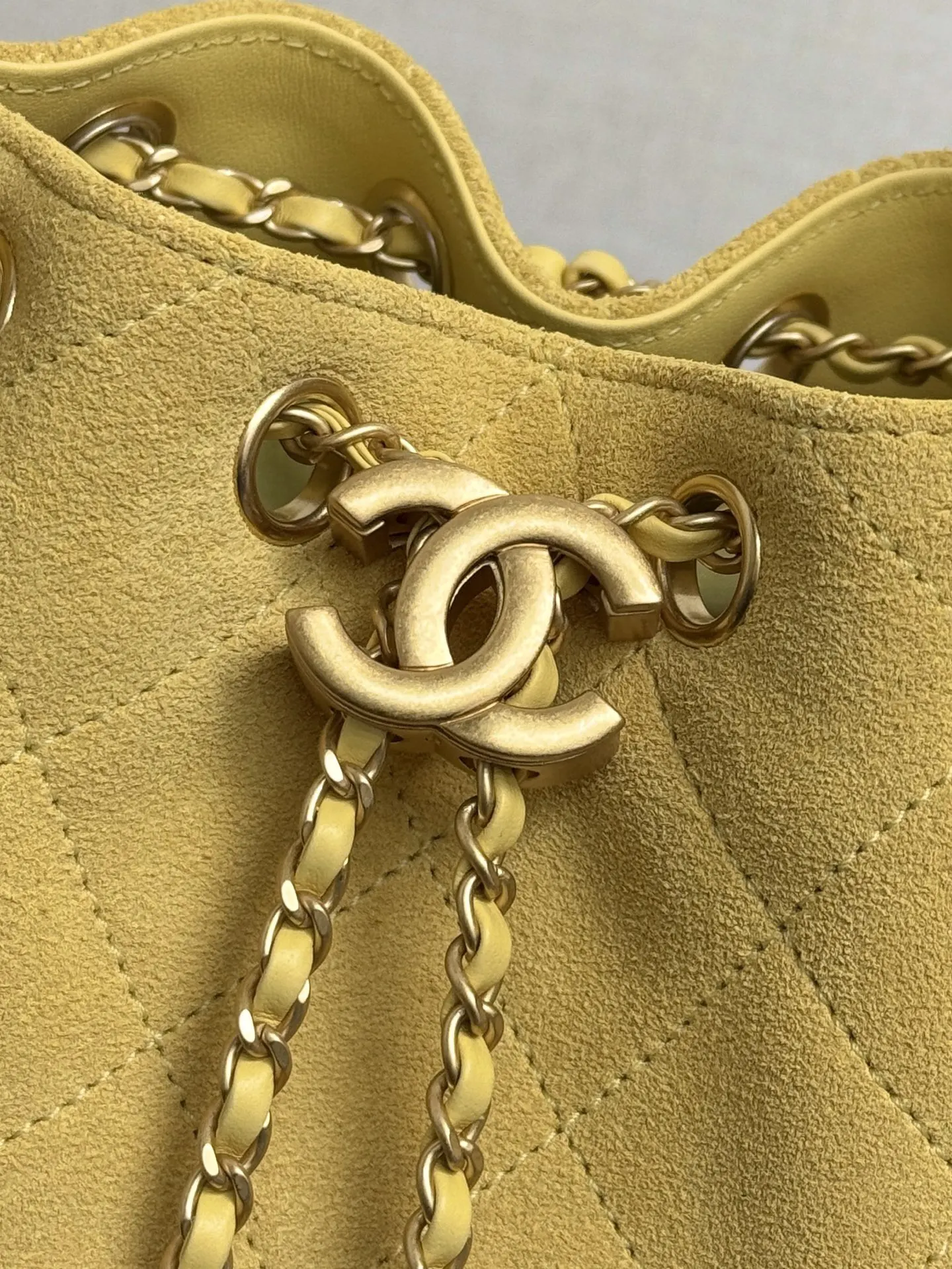 Chain Bag Leather