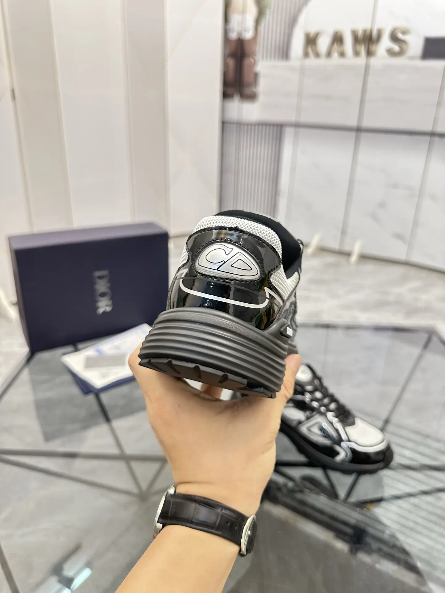 Dior B22 黑白拼色牛皮運動鞋 运动休閒