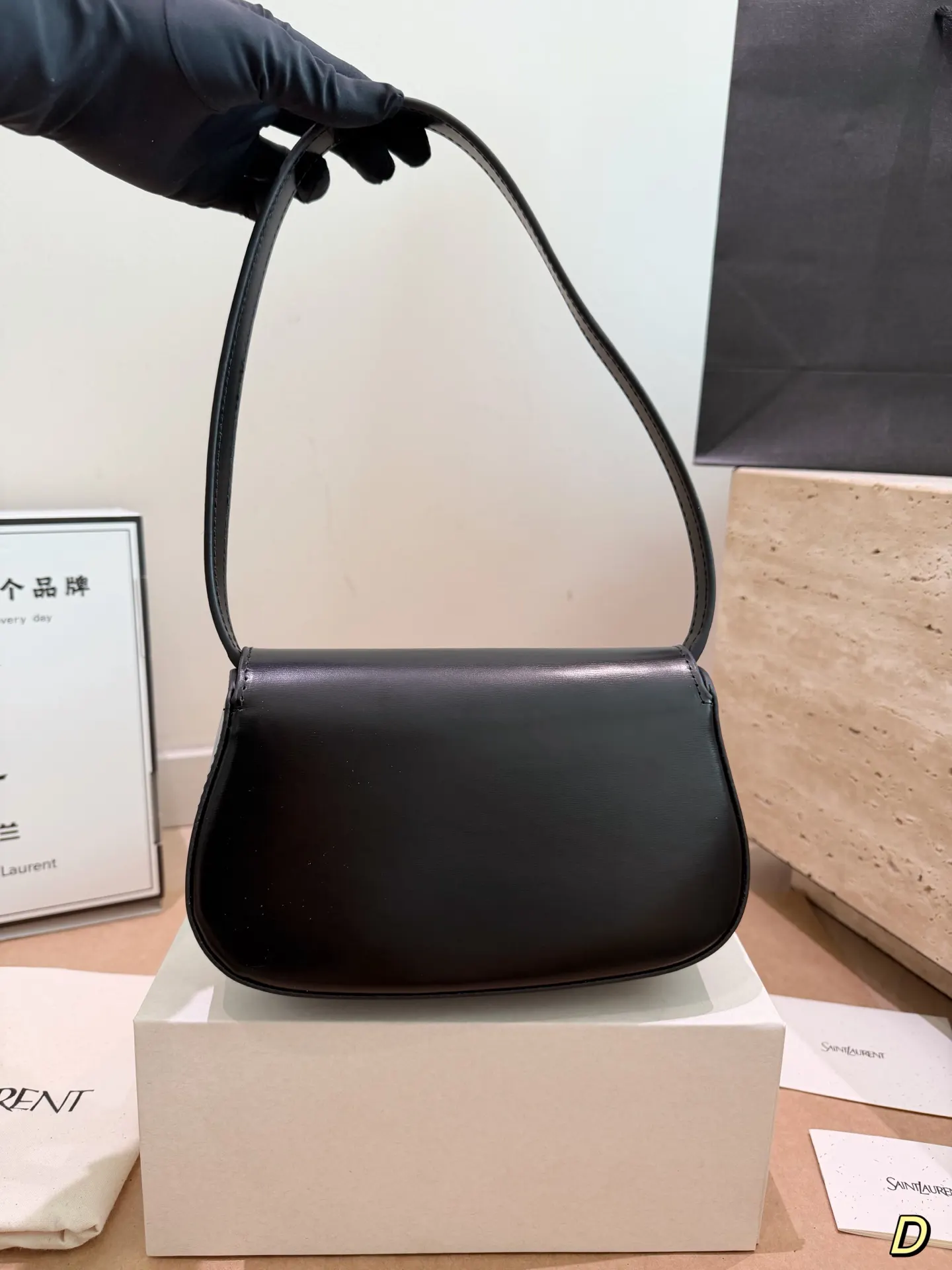 YSL 牛皮 盒 Solferino 细牙签 腋下包 复古腋下背款
