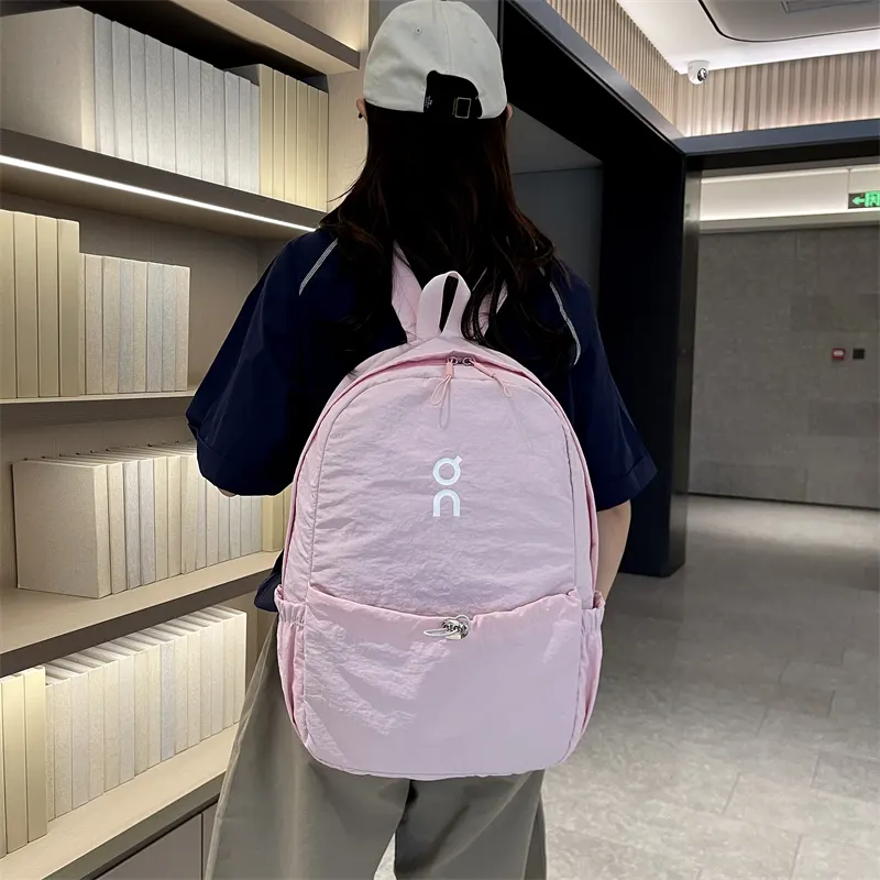 On昂跑 女生小清新纯色簡約百搭運動校园高中大 旅行袋 大容量旅行款