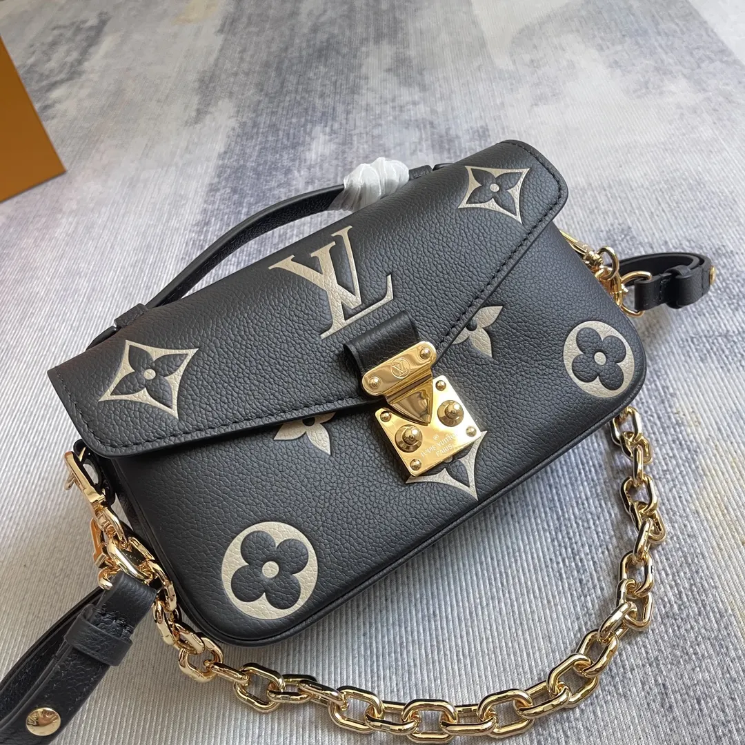 Black Chain Bag Leather