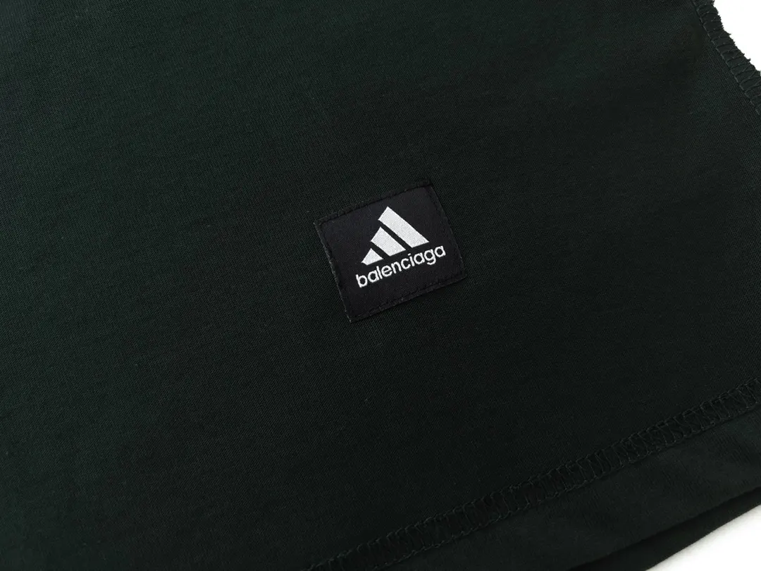 Adidas 白色 字母 刺绣 短袖T恤 日常百搭款 款2