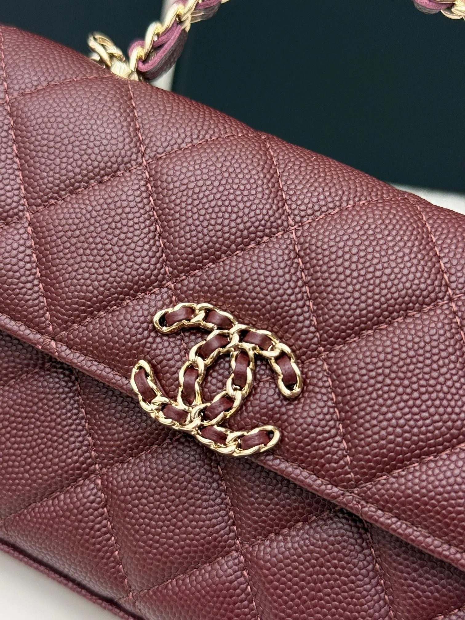 Chanel 酒紅色牛皮Kelly手提包 金链斜挎