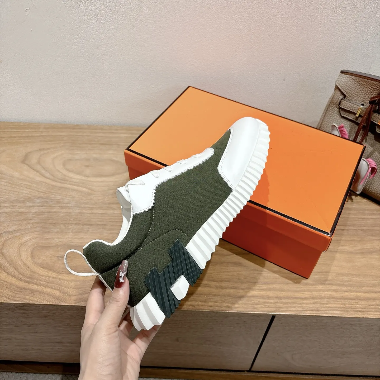 Hermès SS Sneakers