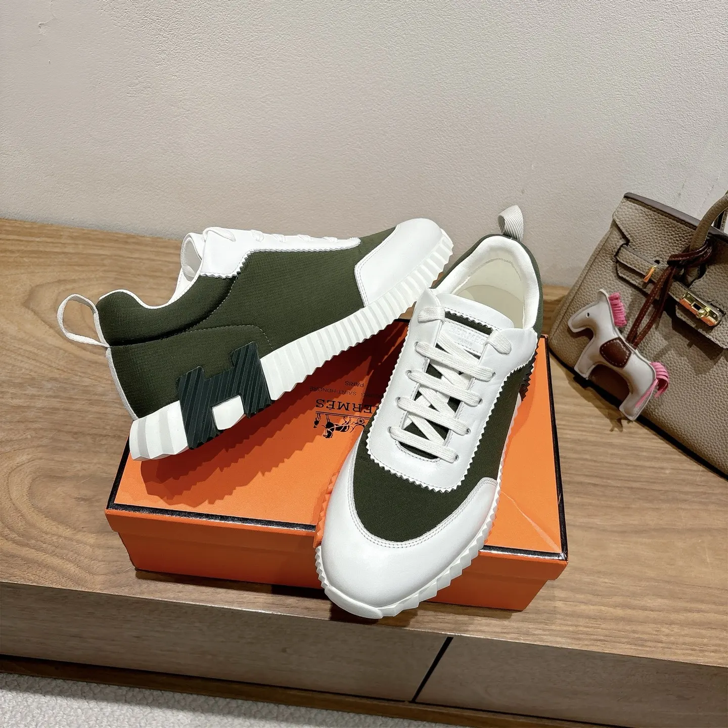 Hermès SS Sneakers