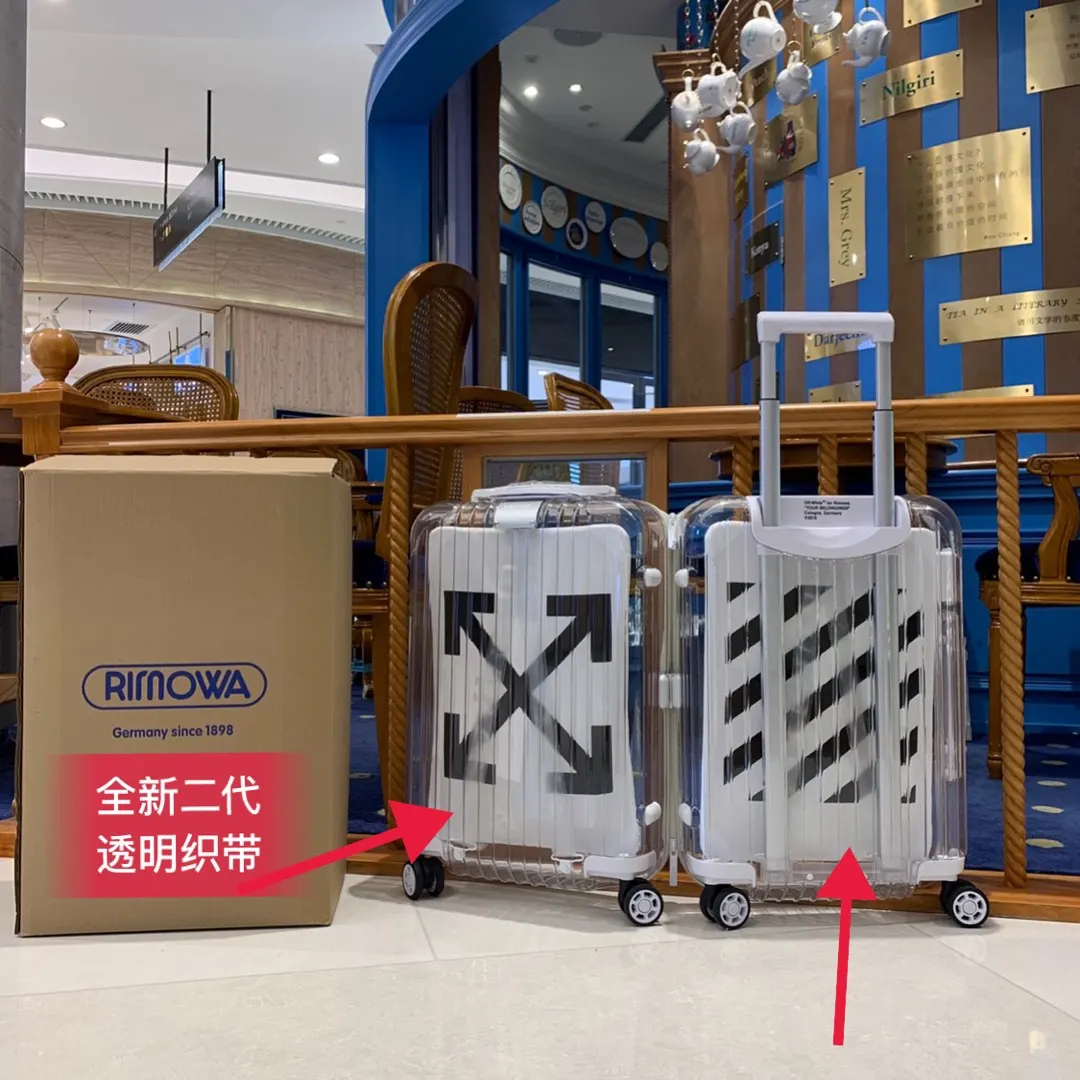 黑色 白色 ✧One 0寸 颜色 黑色 白色 易 行李箱 旅行拉杆款 轻便出行款