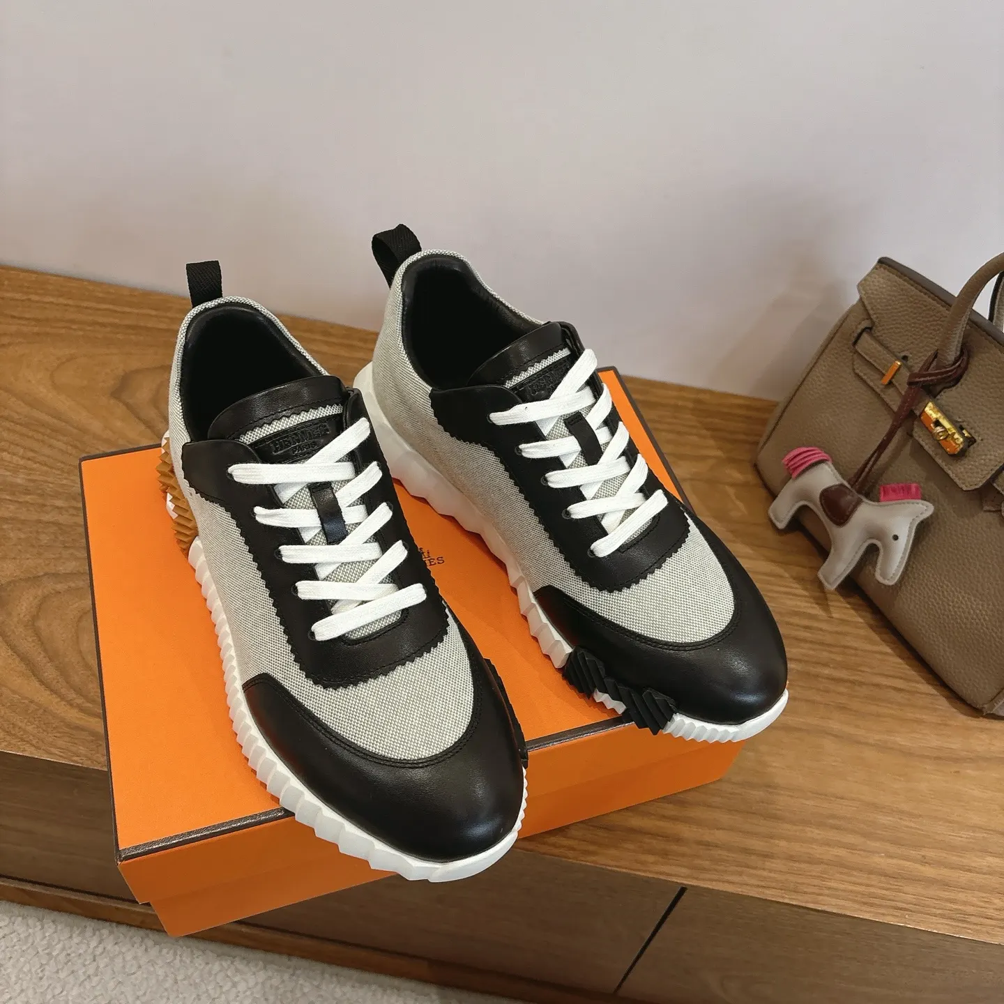 Hermès SS 运动鞋