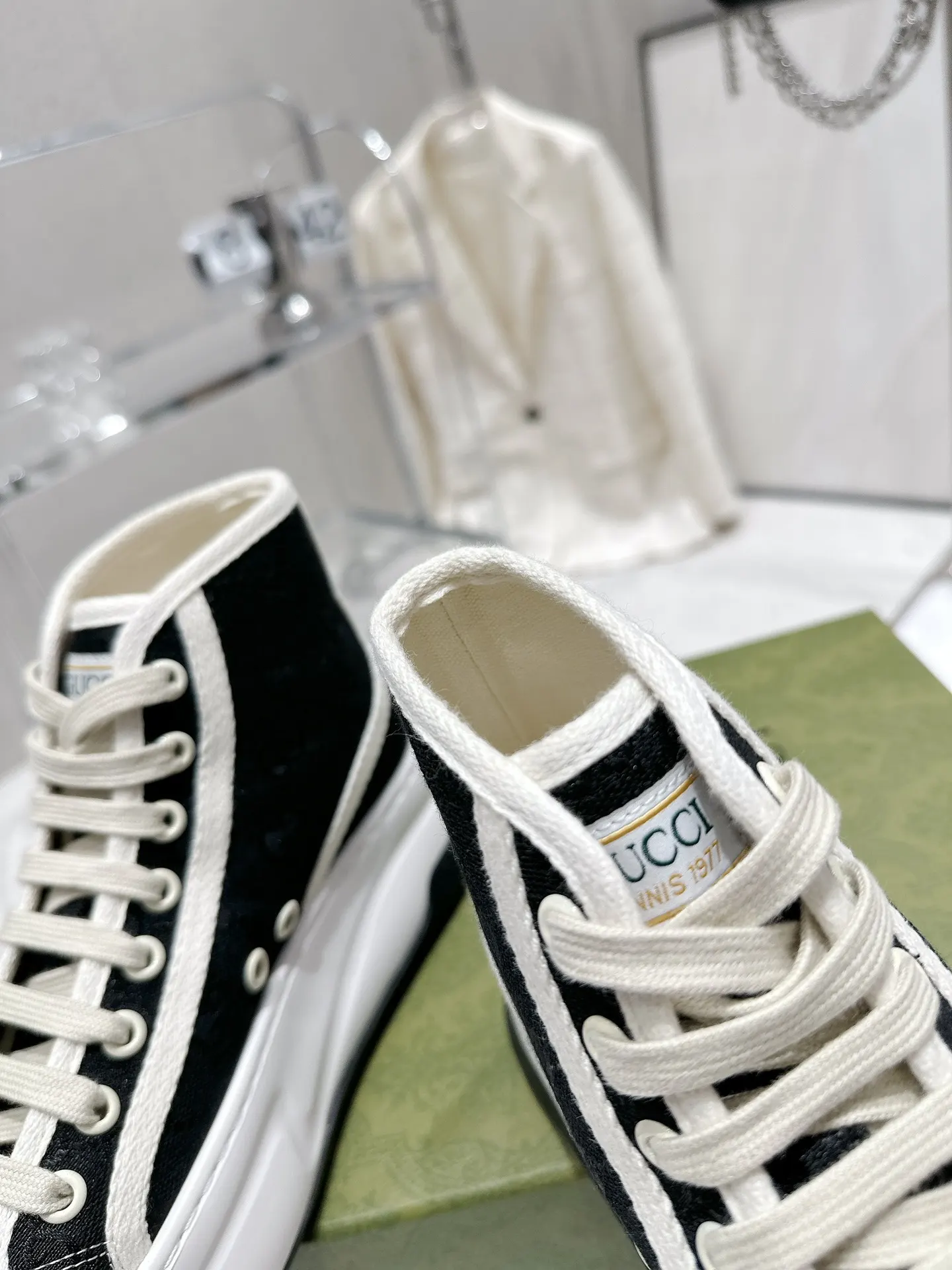 Gucci Logo休闲运动鞋
