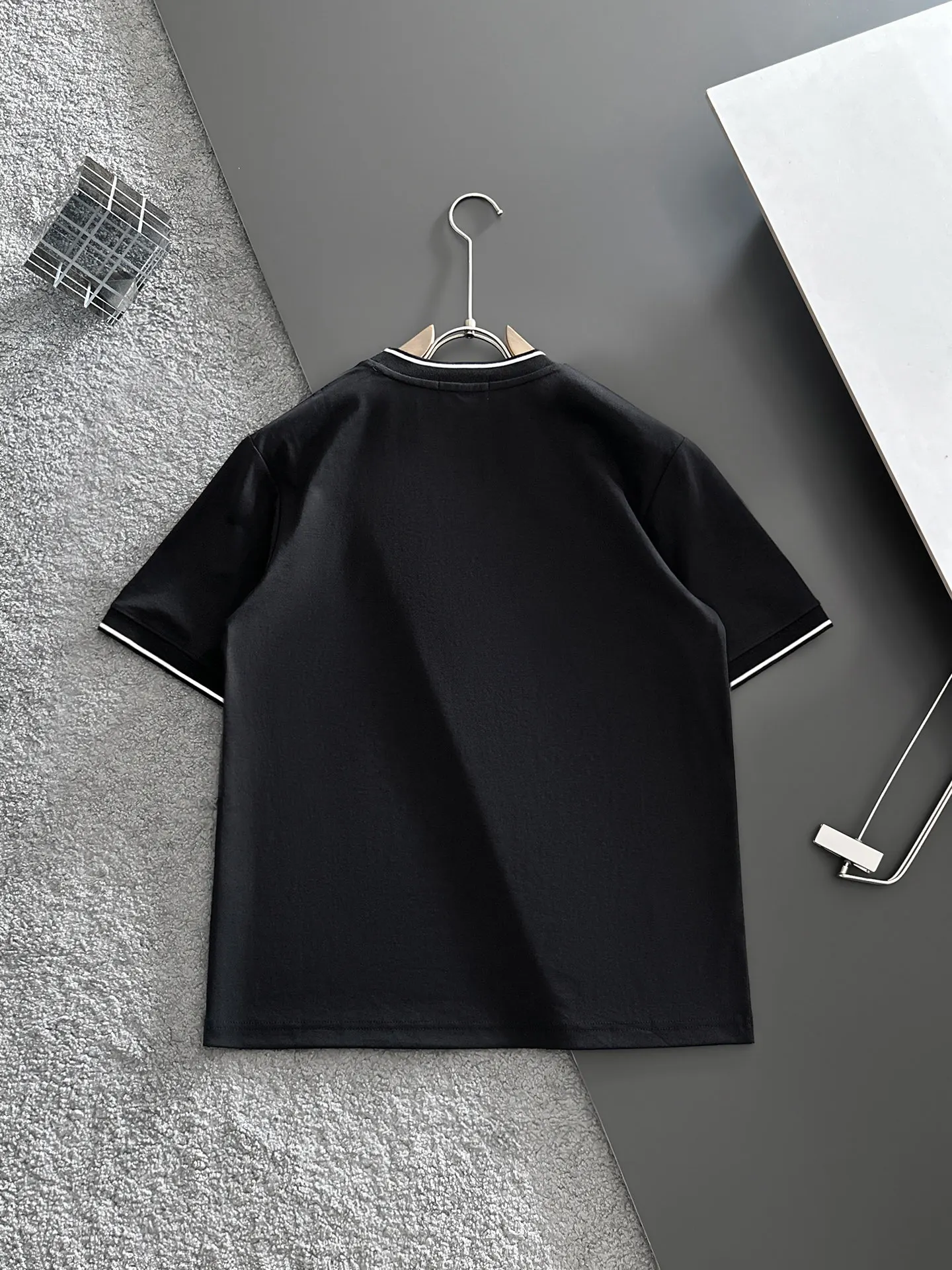 Prada T-Shirt Casual Versatile