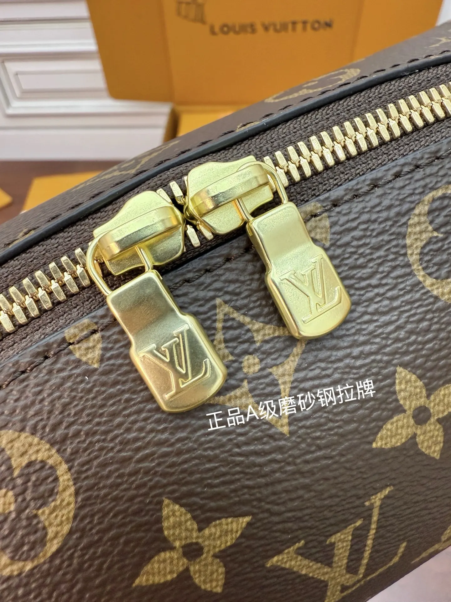 动态UI 化妆包 便携收纳款
