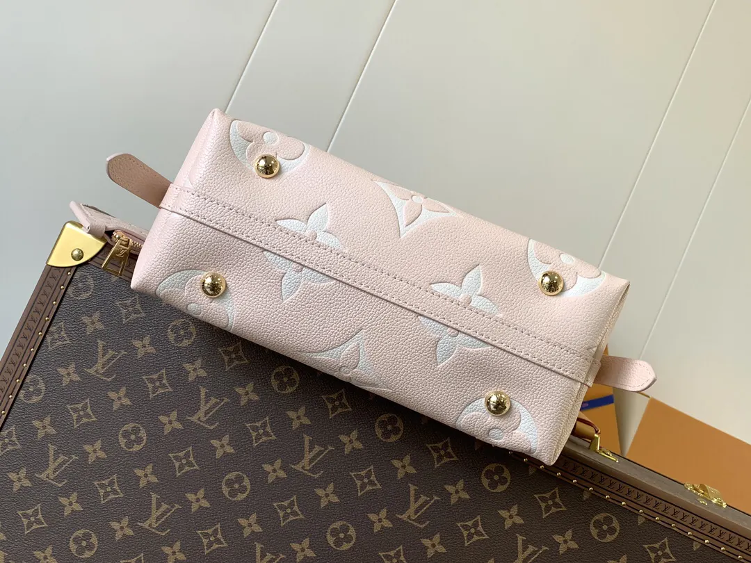 LV CarryAll 米白 棕色 牛皮 收纳包 旅行收纳款