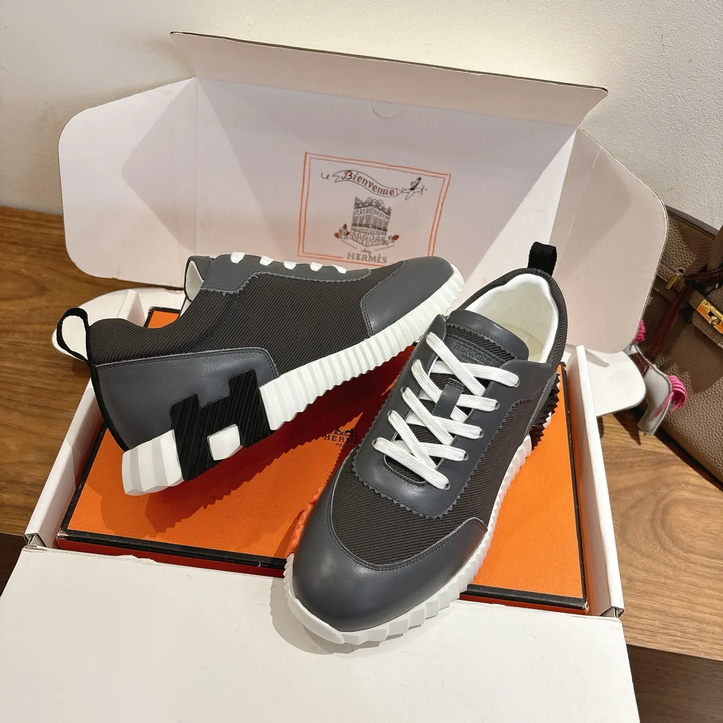 Hermès SS 运动鞋