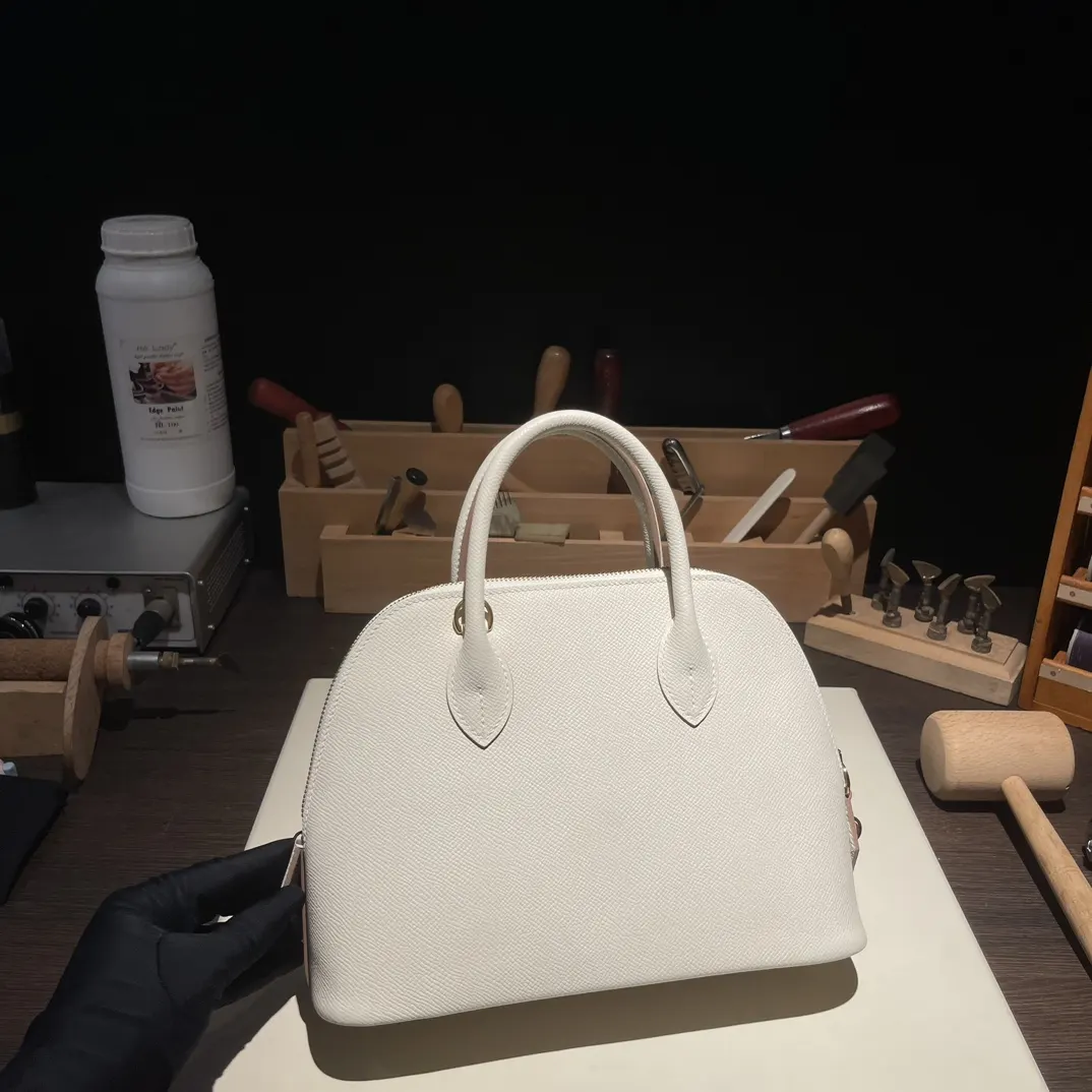Hermès Bolide 奶昔白 Epsom掌纹牛皮 手提包 25cm