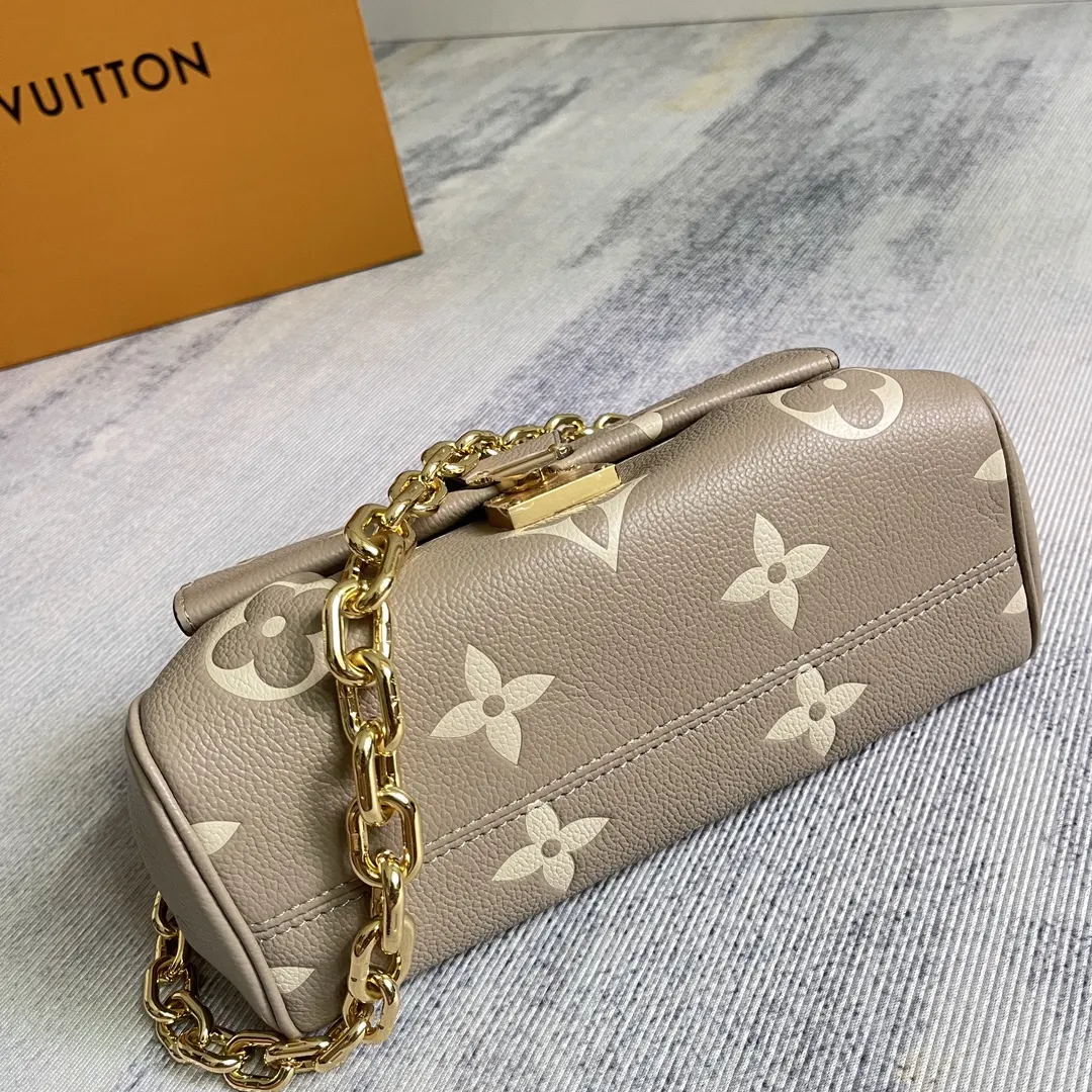Black Gray Chain Bag