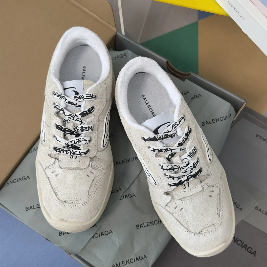 Balenciaga 牛皮 运动鞋