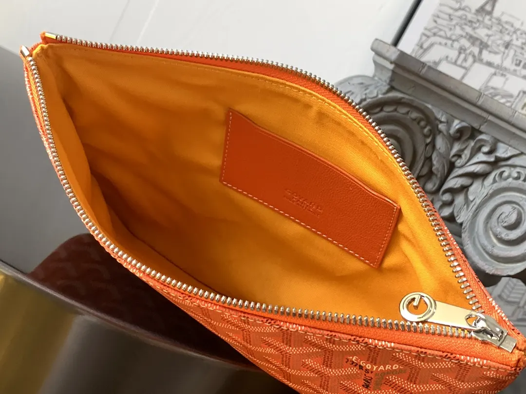Goyard 橙色 鼎鼎戈雅 手拿包 精致手拿款(數字6) Goyard 橙色 鼎鼎戈雅 手拿包 精致手拿款(數字6)
