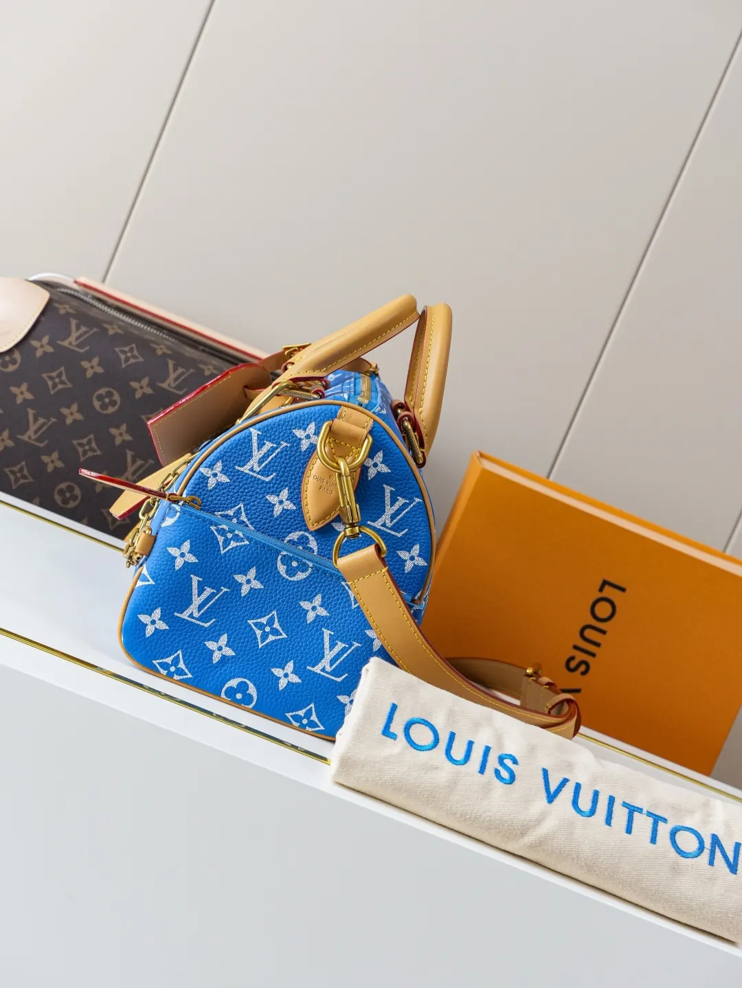 Organizer Pouch Travel Leather