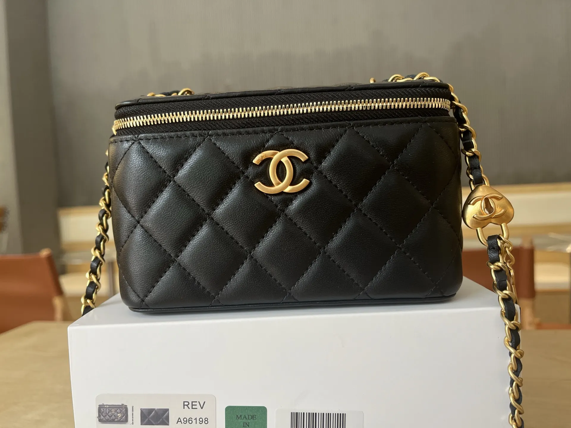 CHANEL 羊皮 鏈條包 精致鏈條款
