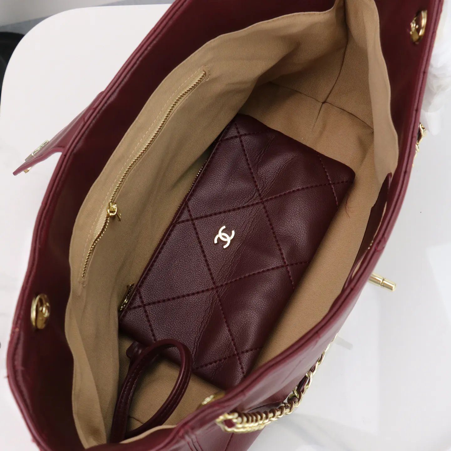 Chanel Tote Bag