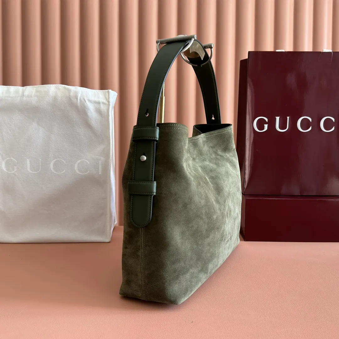Gucci Black Gold Organizer Pouch Travel Leather