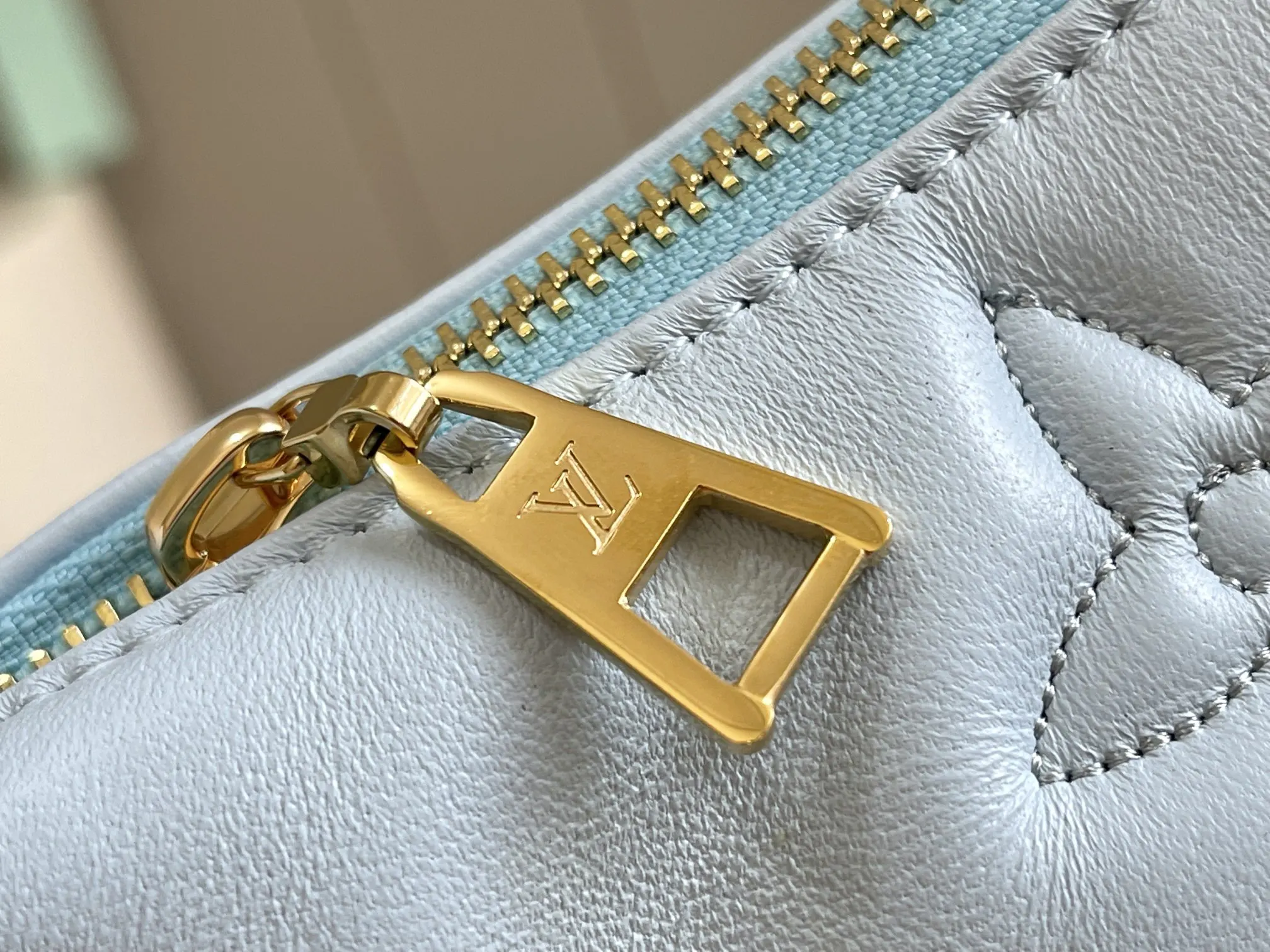 Chain Bag Leather