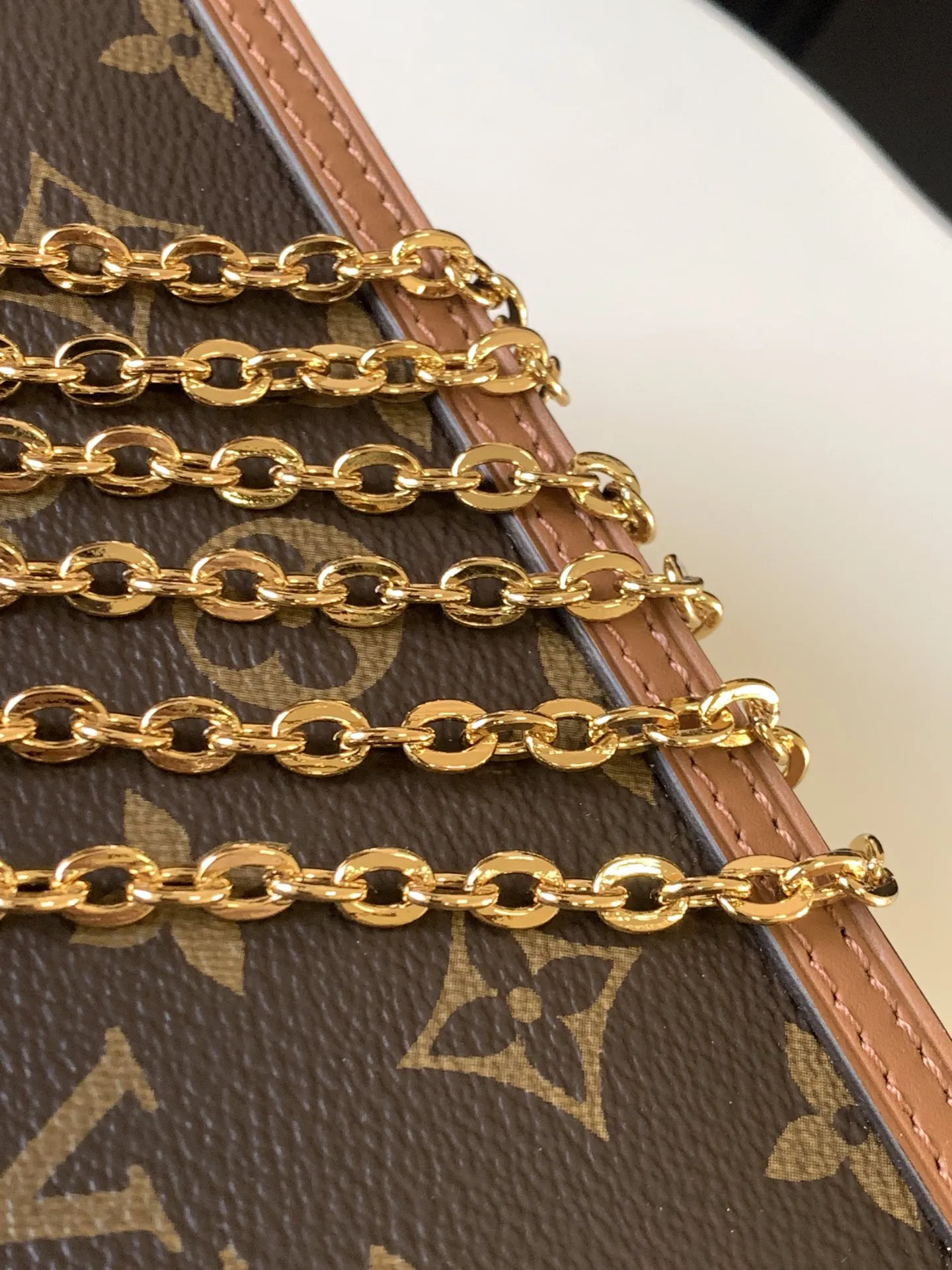 LV accessories single item Image 6 LV accessories single item Image 6