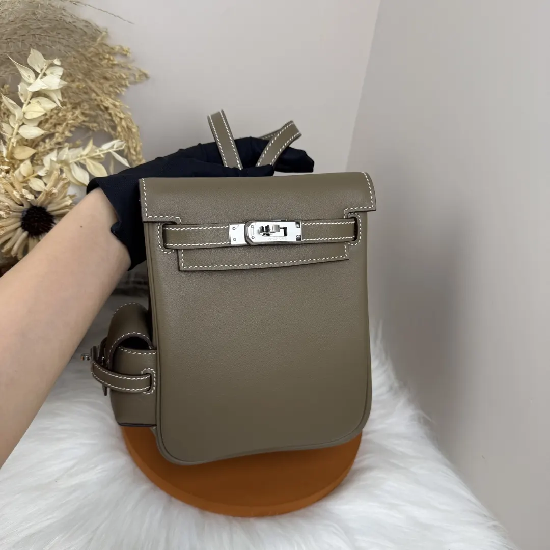 Hermès Kelly 大象灰 Swift小牛皮 雙肩包 17cm 休閒通勤(數字3) Hermès Kelly 大象灰 Swift小牛皮 雙肩包 17cm 休閒通勤(數字3)