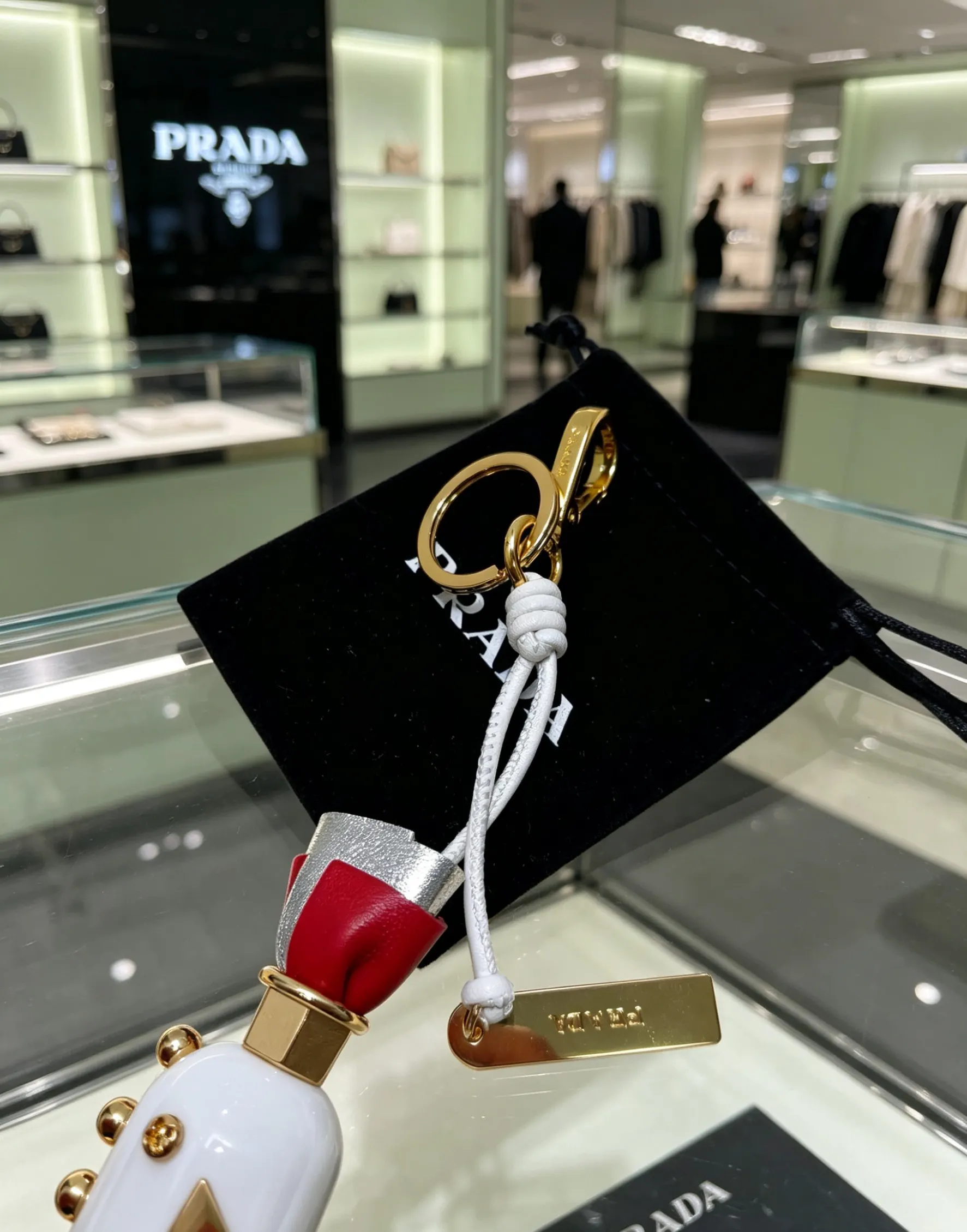 Prada 红色 皮革 三角标 包包挂件/钥匙扣