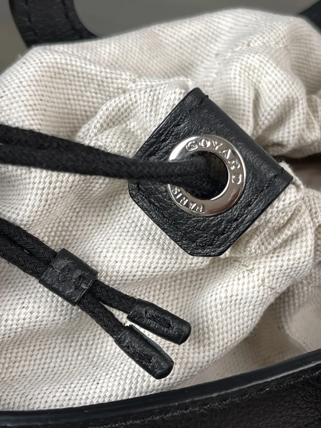 Goyard 黑色 皮革 水桶包 休闲水桶款