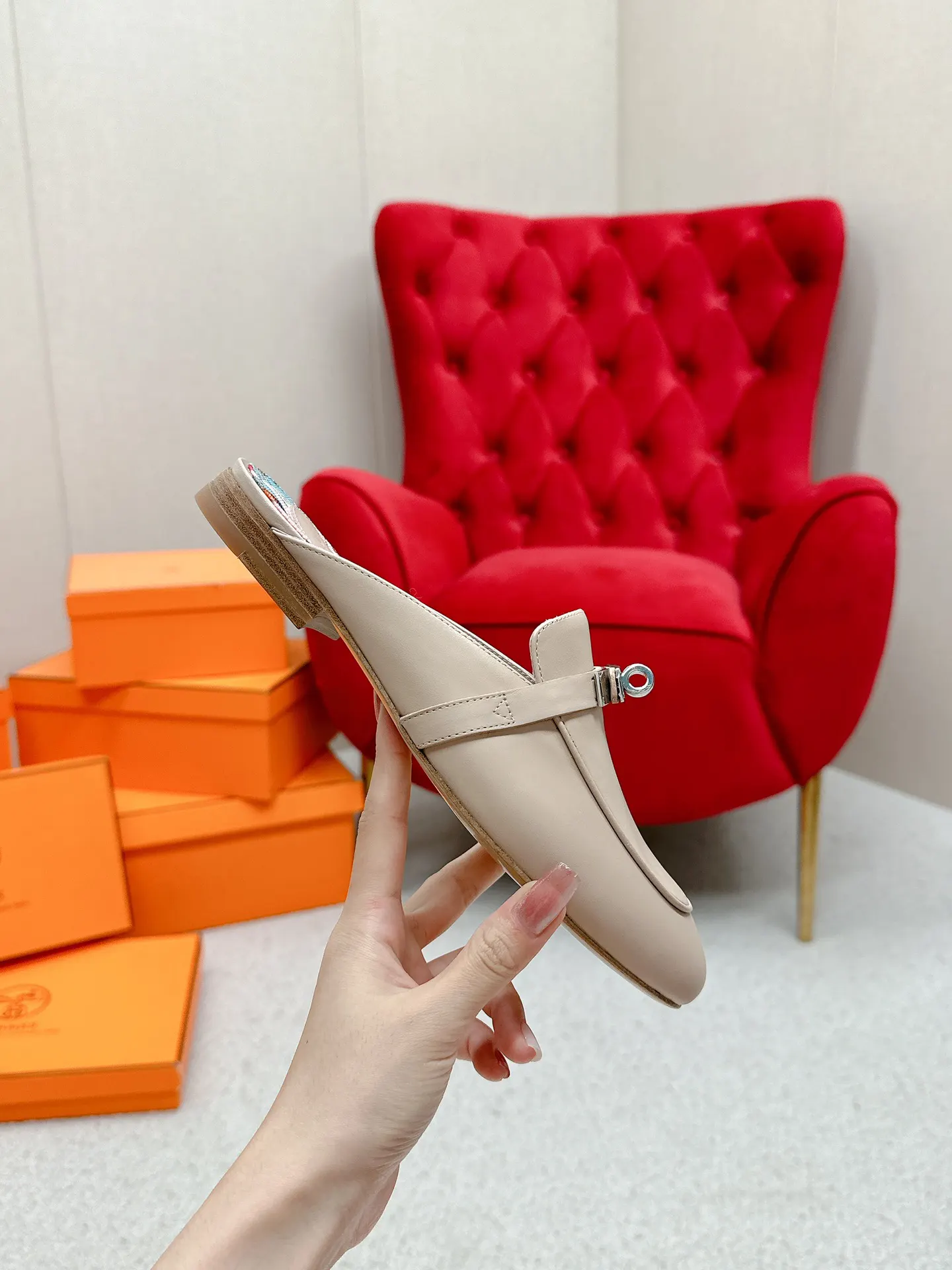 Hermès Leather Slides