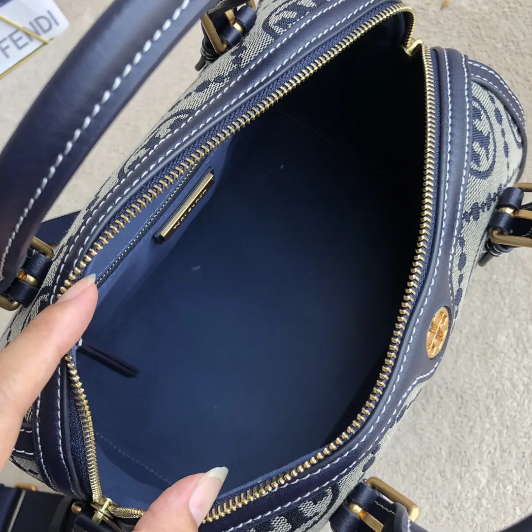 Crossbody Bag Lightweight