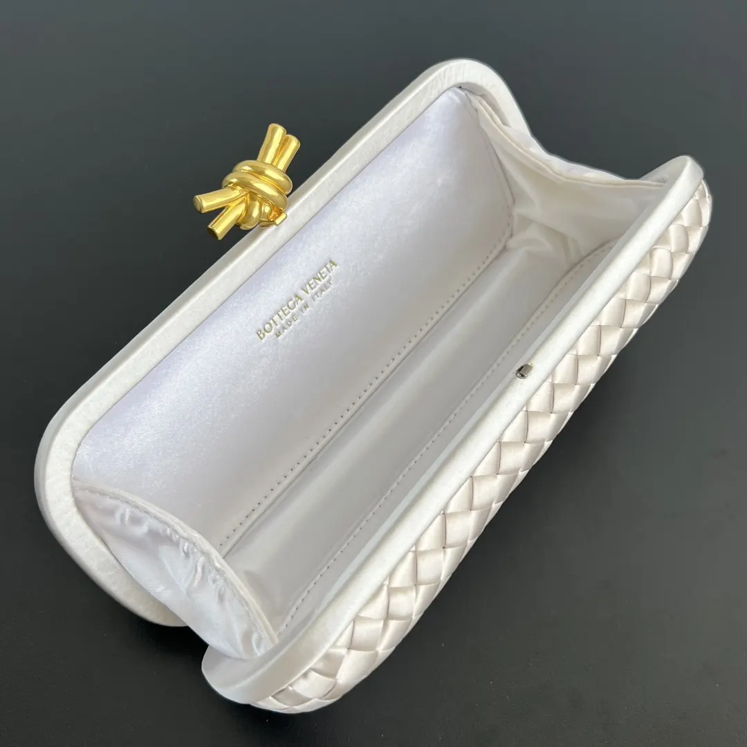 Cosmetic Pouch