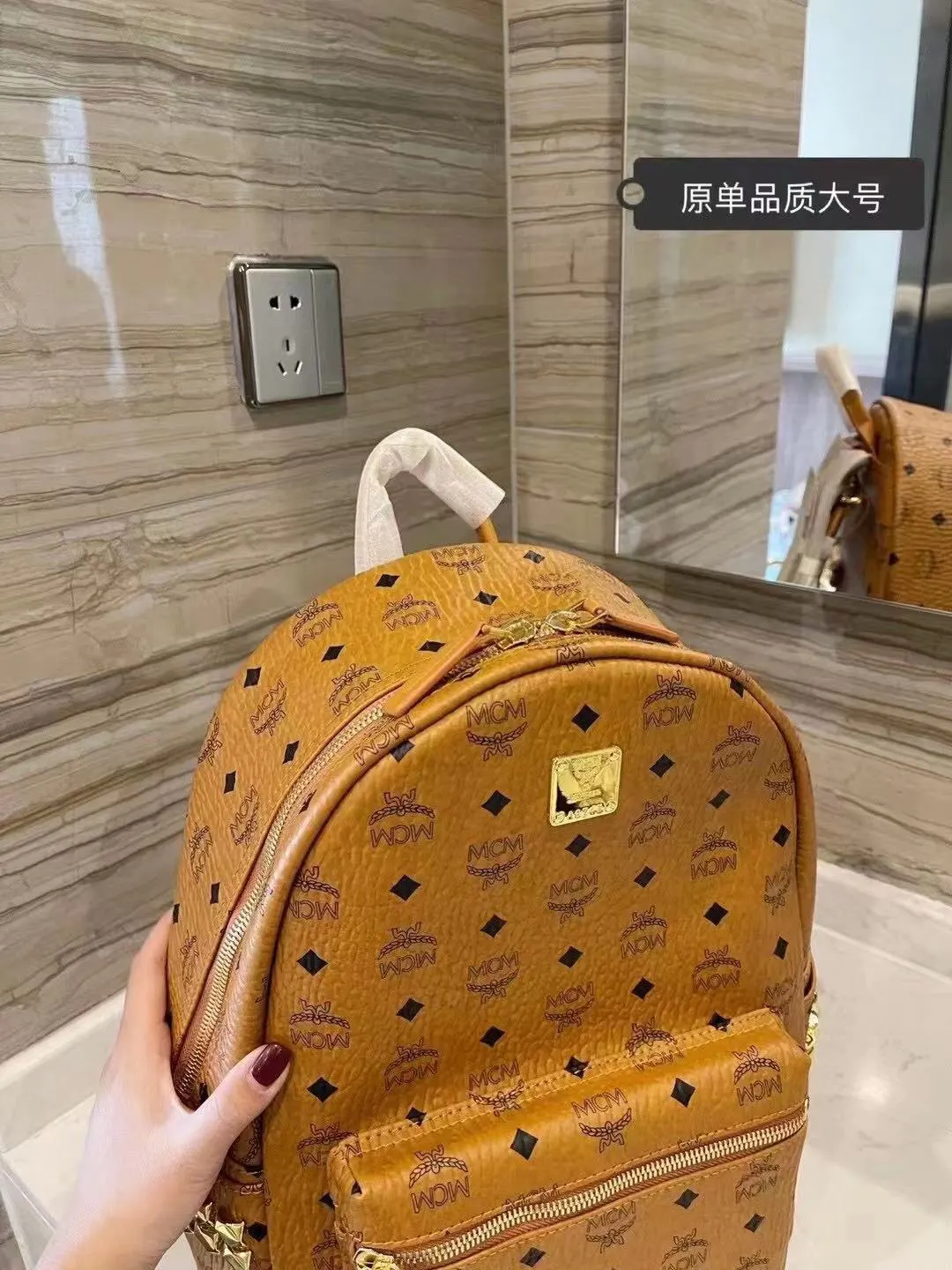 雙肩包 实用雙肩款