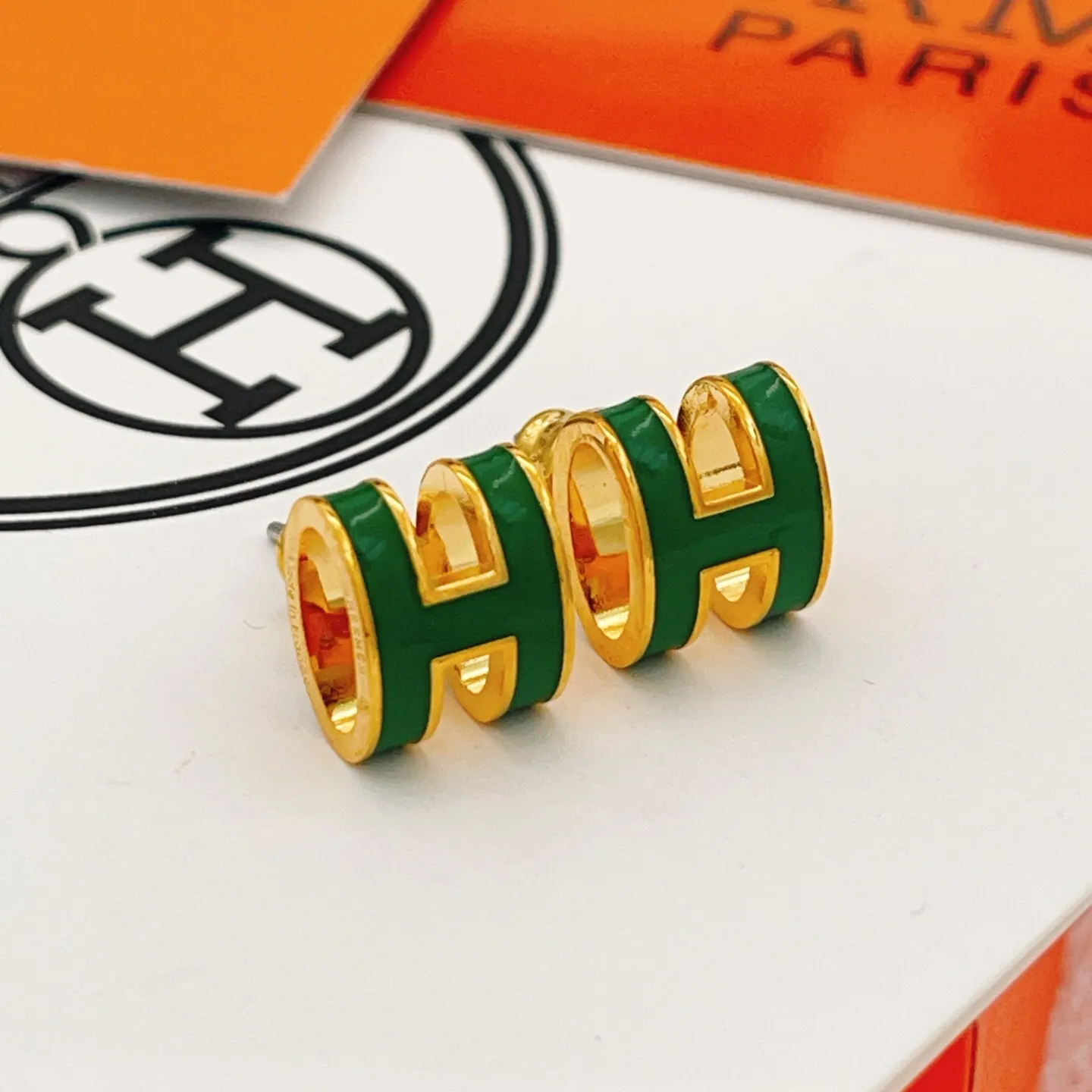 Hermes 金色 綠色 大号 耳钉 小巧点缀款