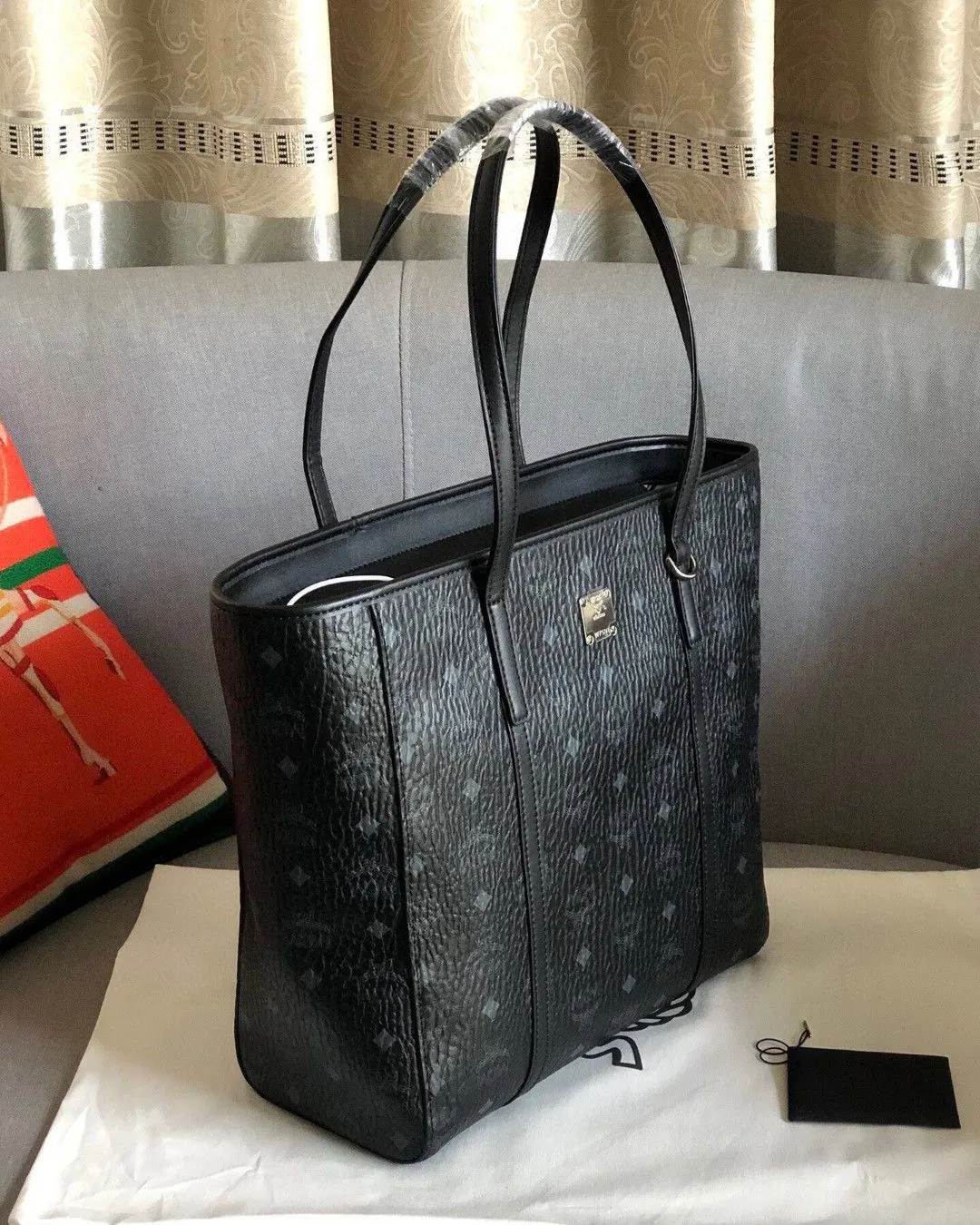 牛皮 款号 MCM Toni 托特包 大容量托特款