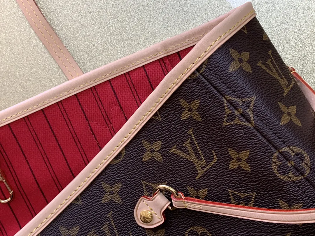 LV Neverfull 帆布 手拿包 精致手拿款