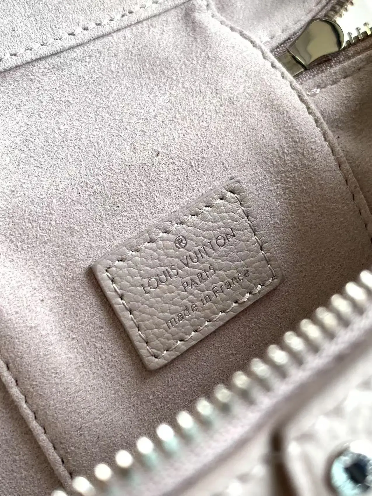 LV Mo鏈條包 精致鏈條款