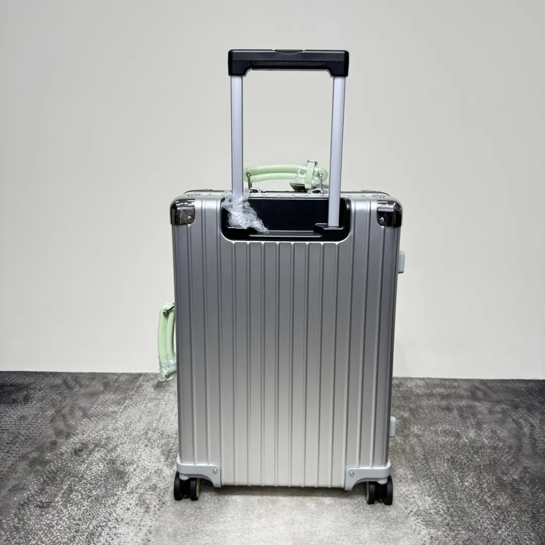 Black Silver Suitcase Travel Lightweight