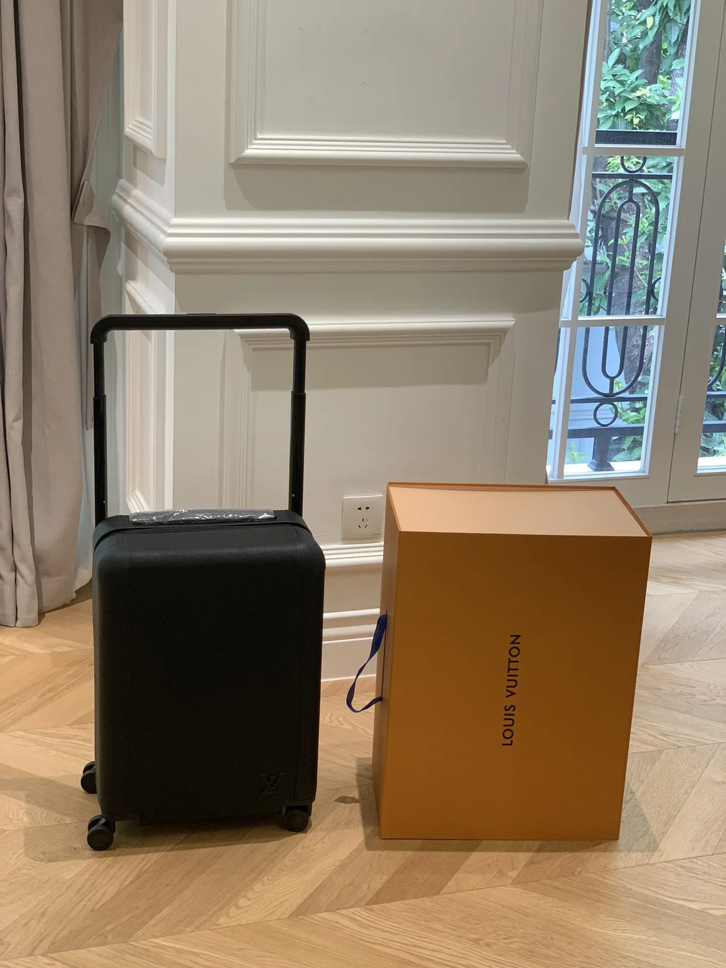 Gray Silver Suitcase Travel Lightweight