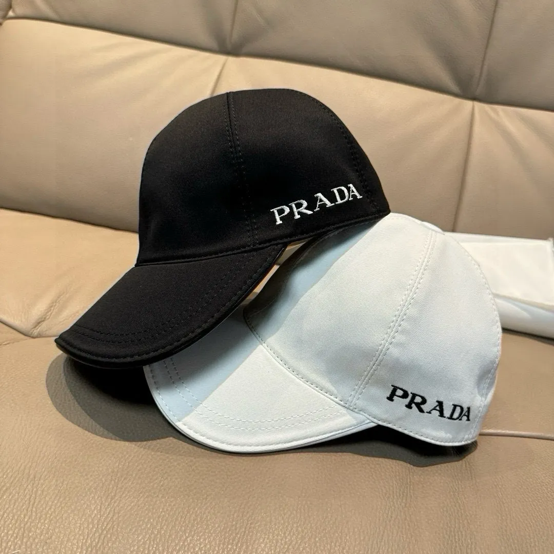 PRADA 牛皮 棉质 刺绣 帽子 精致搭配款