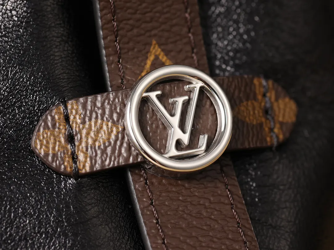 CarryAll 羊皮 中号羊皮 Dark中号 水桶包 休闲水桶款