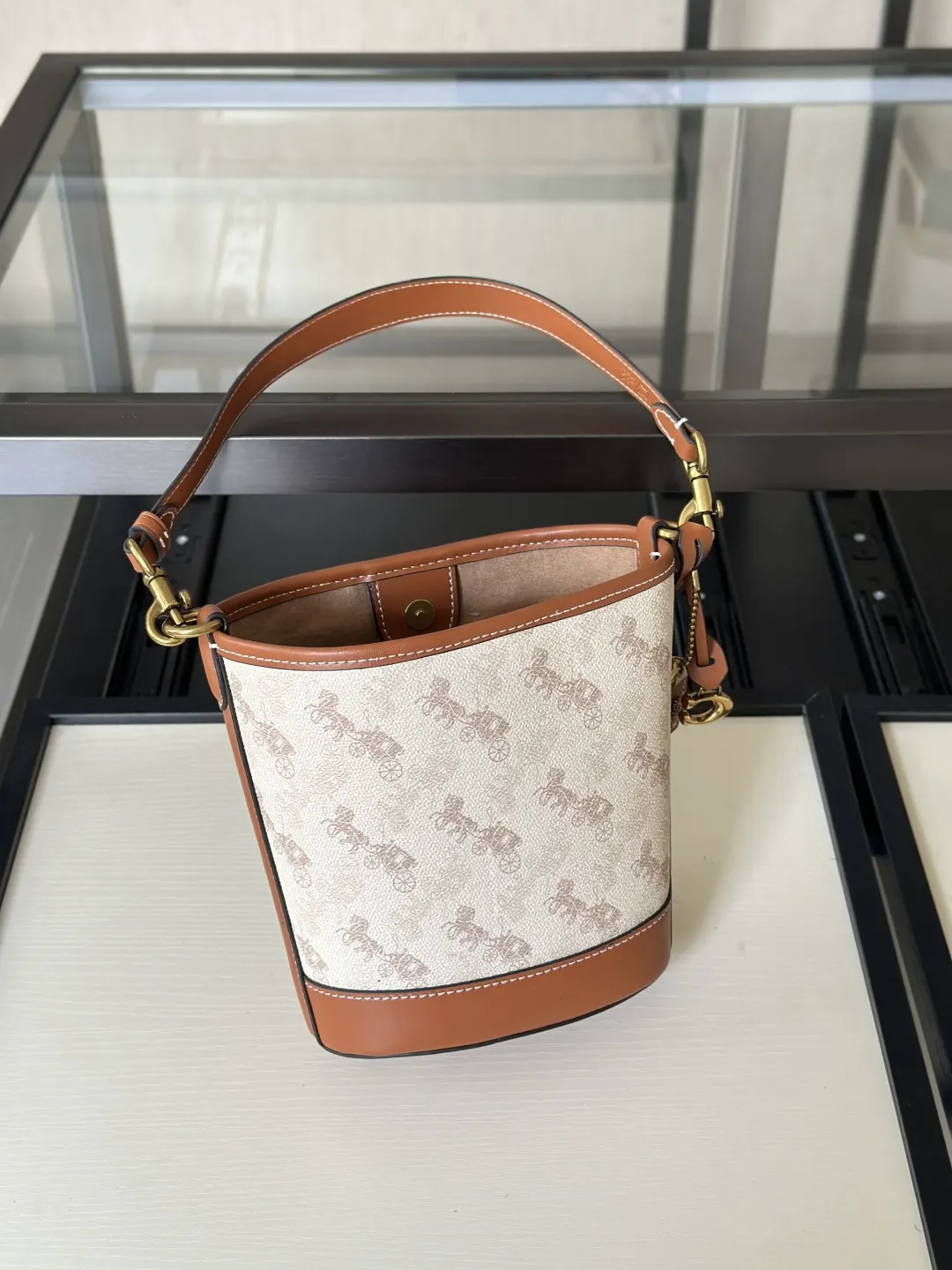 Coach 牛皮 雙肩包 实用雙肩款