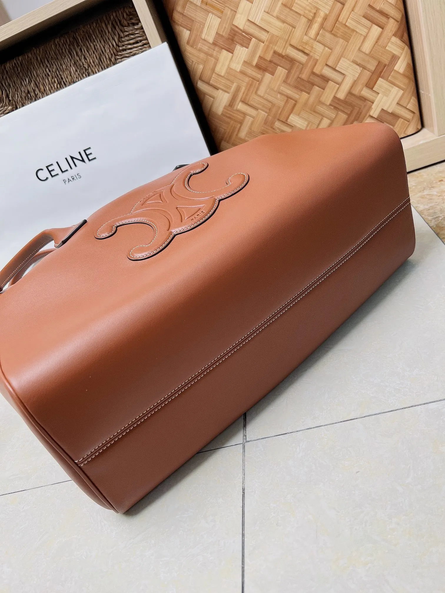 Celine Triomphe 牛皮 托特包 大容量托特款