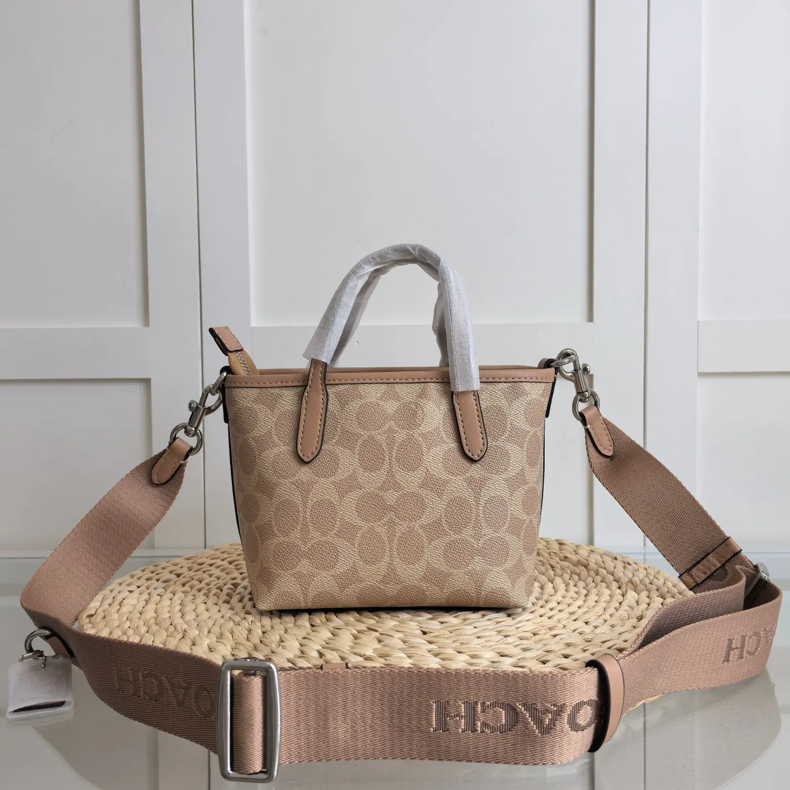 Coach 女mini city托 托特包 大容量托特款
