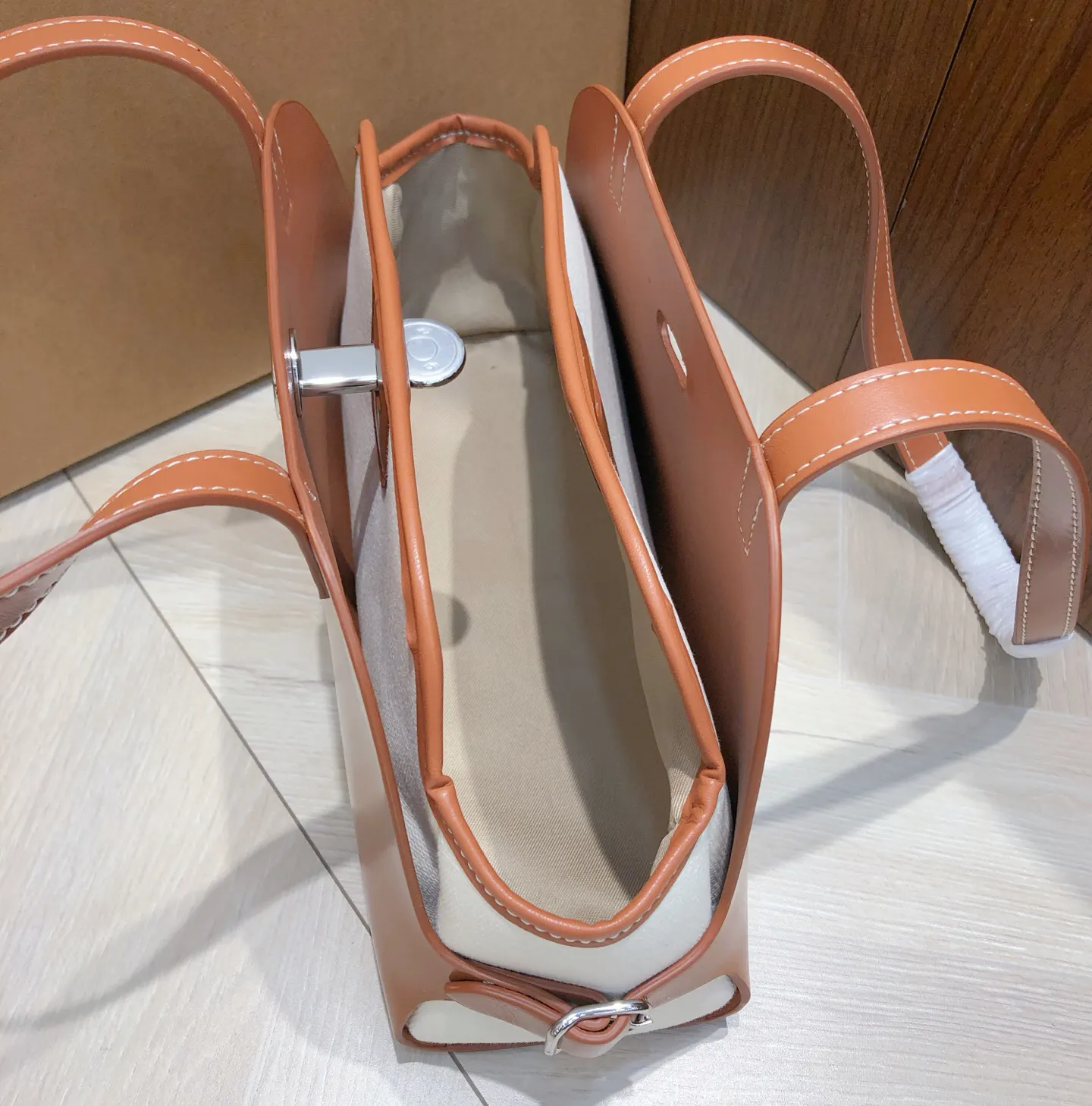Hermes 棕色 帆布 腋下包 復古腋下背款